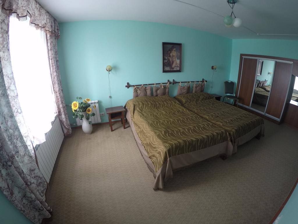 Kurmet Hotel Oral Rum bild