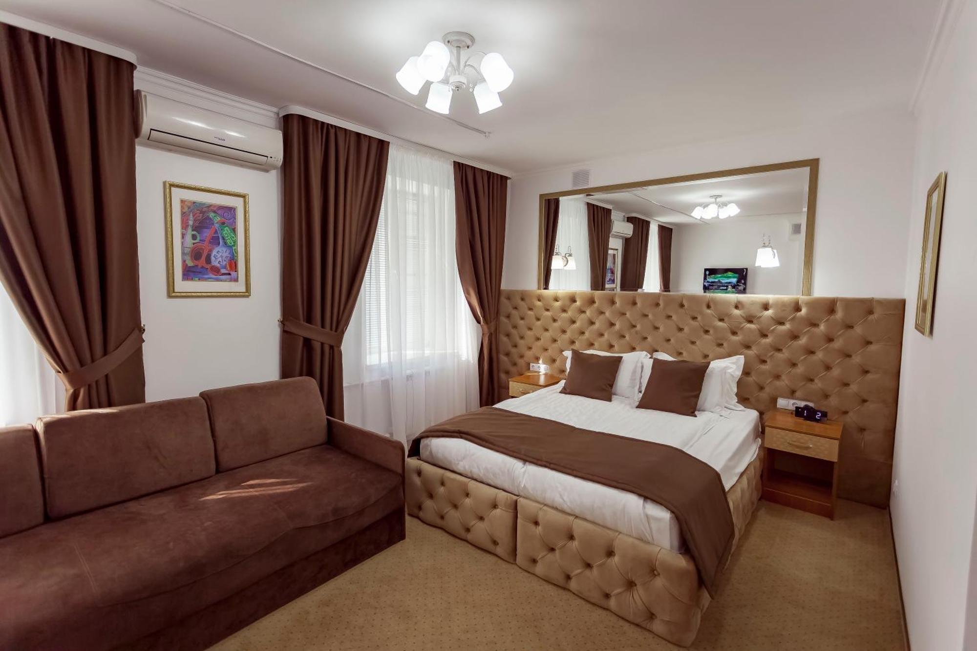 Kurmet Hotel Oral Exteriör bild