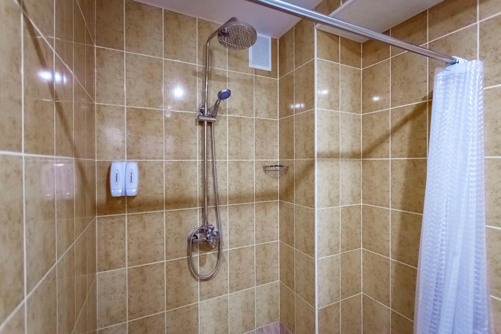 Kurmet Hotel Oral Exteriör bild
