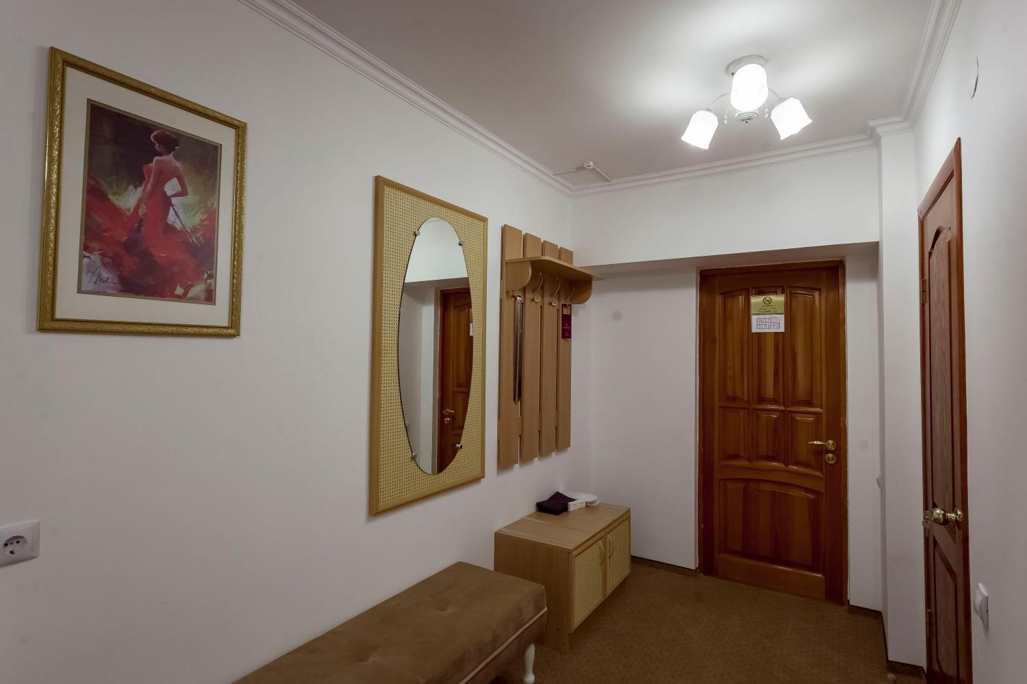 Kurmet Hotel Oral Exteriör bild