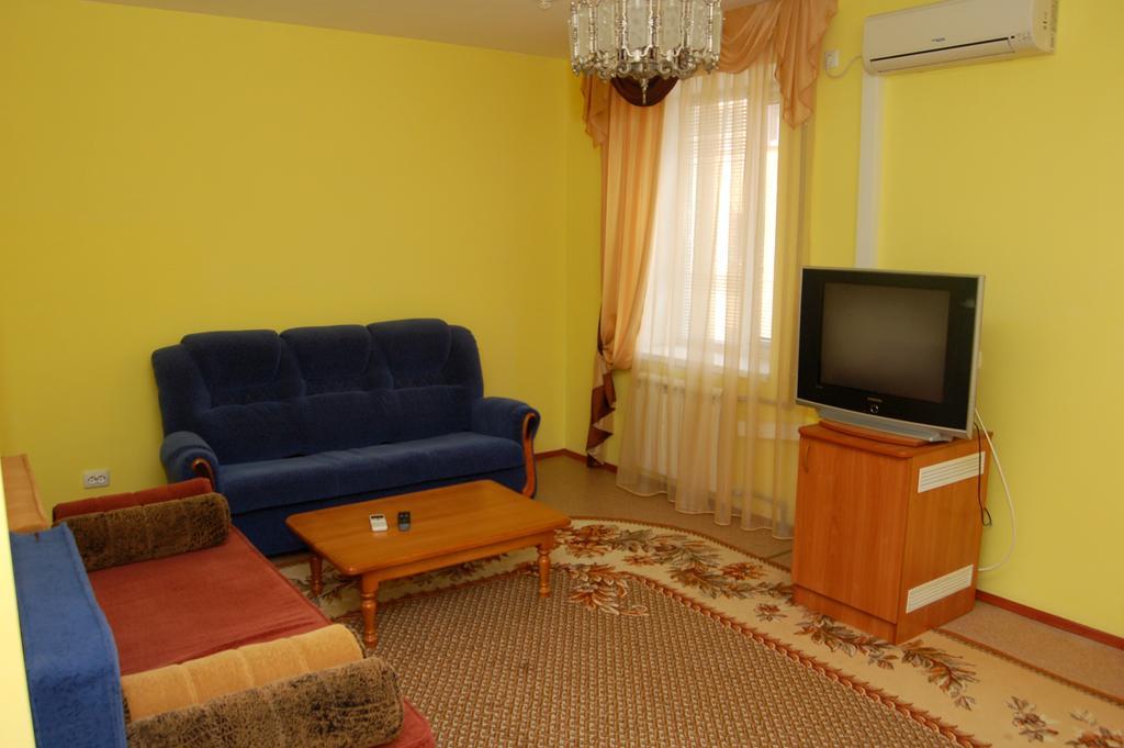 Kurmet Hotel Oral Exteriör bild