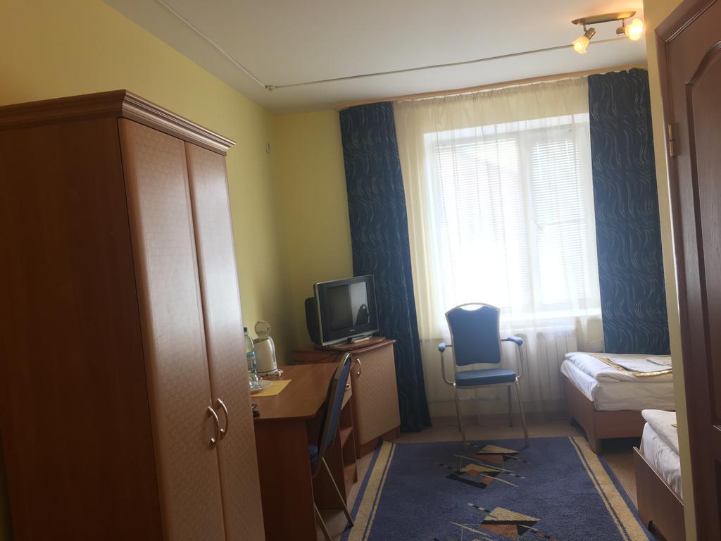 Kurmet Hotel Oral Exteriör bild