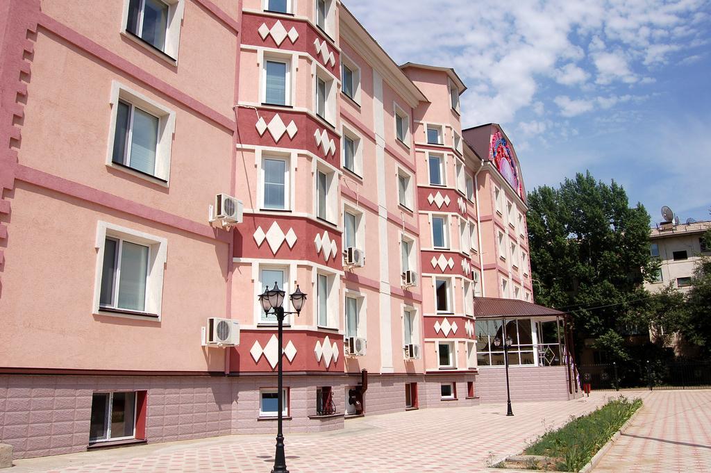 Kurmet Hotel Oral Exteriör bild